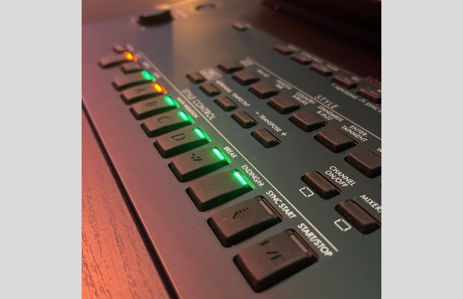 Display Model Yamaha DGX670 Home Stand Digital Piano Complete Package (SN:BCON01102) - Image 5